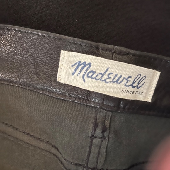 Madewell - Picture 3 of 4